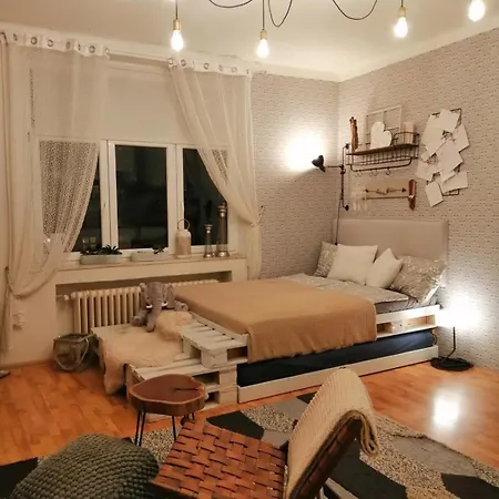 Andel Vltava' Spirit - Smichov Apartment Prag